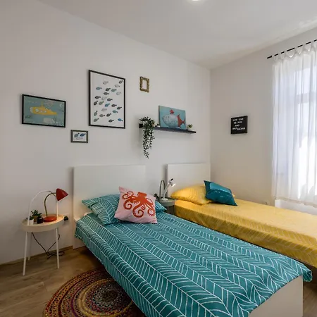 Zoe & Masa's Place